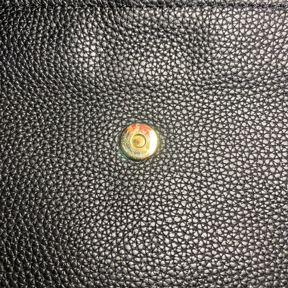 EUC Black Michael Kors Maxine Leather Saddle Bag/ Gold Hardware - Picture 9 of 9
